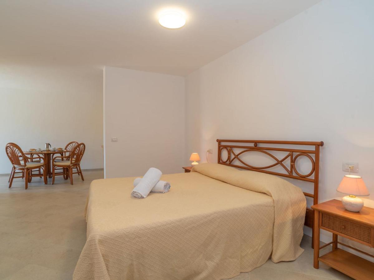 Holiday Home Corbezzolo 7 - Vista Village By Interhome Porto San Paolo  Eksteriør bilde