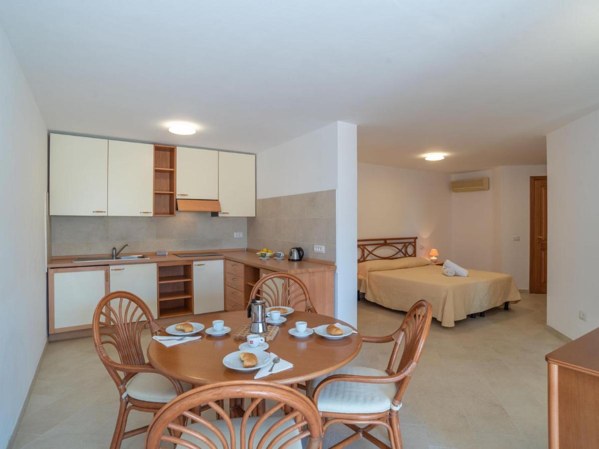 Holiday Home Corbezzolo 7 - Vista Village By Interhome Porto San Paolo  Eksteriør bilde